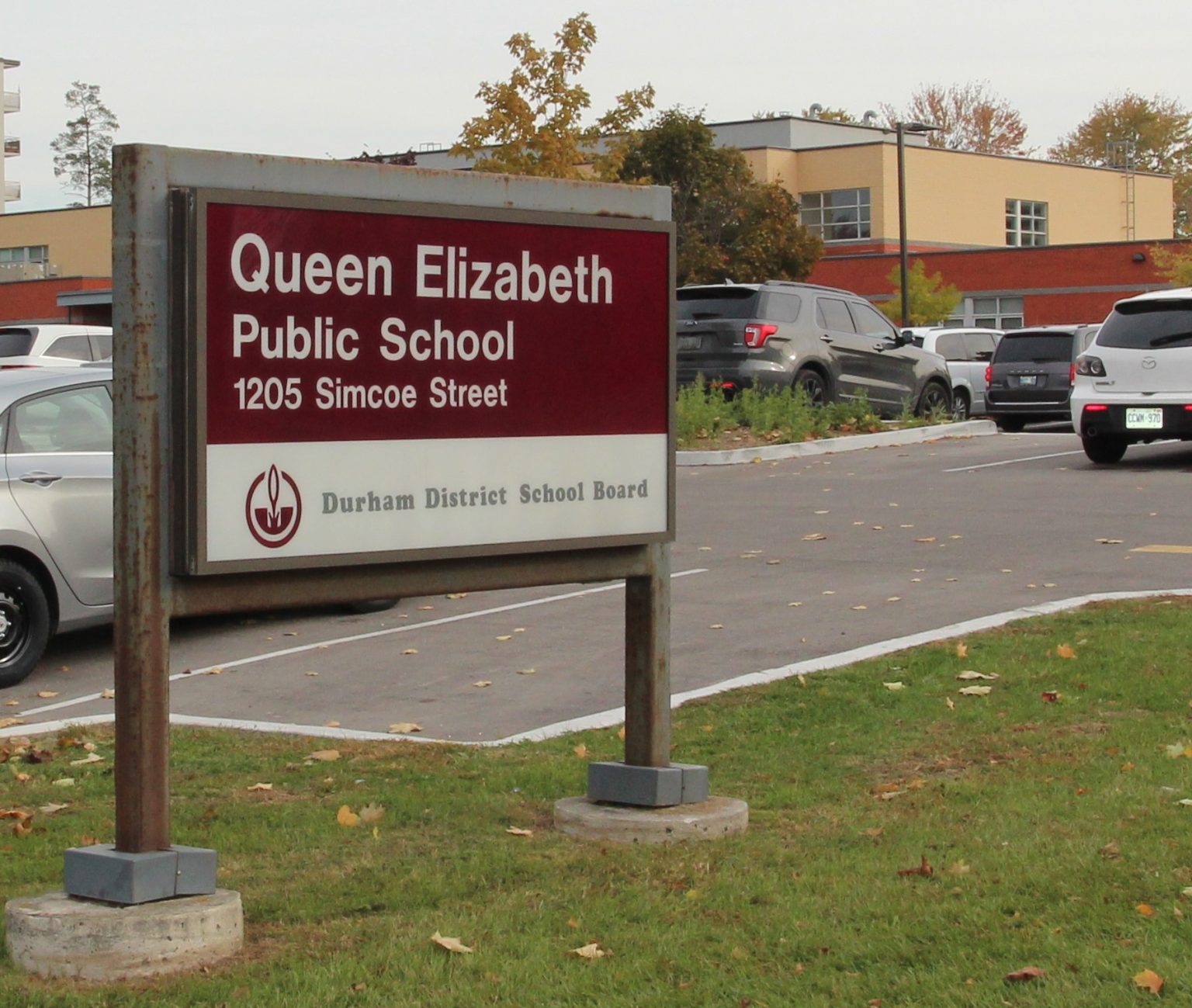 Learning the Lessons of Leadership at Oshawa’s Queen Elizabeth Public 