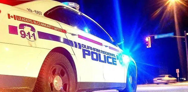 Man stabbed, suspect reportedly Tasered by police in Oshawa