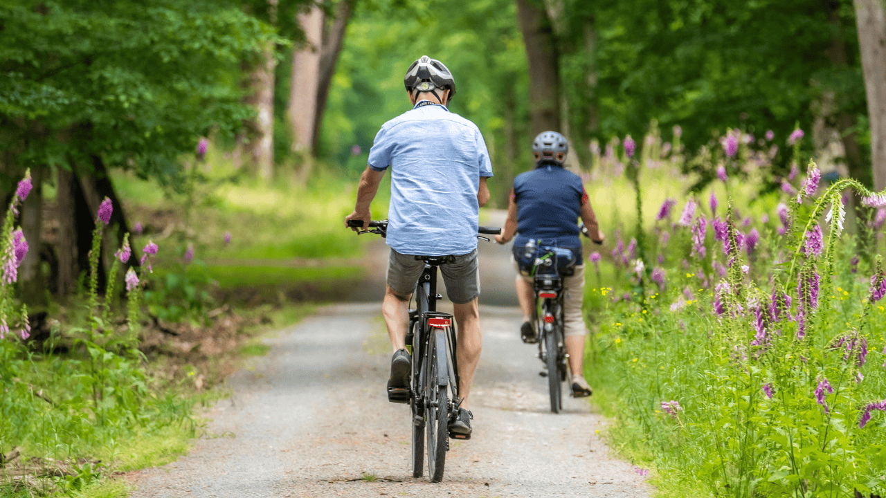 9 scenic routes to bike along in Durham this summer.