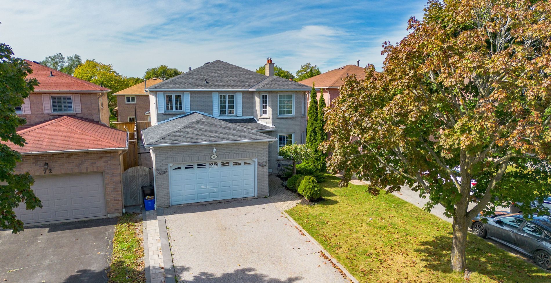 74 Pearce Drive, Ajax