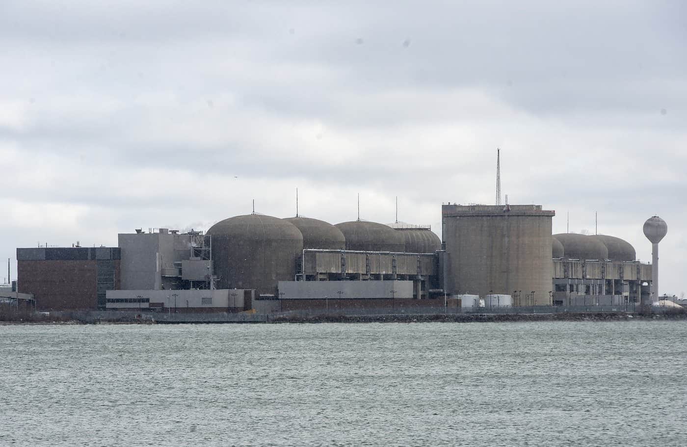 Canada looks to build up to 10 new nuclear reactors, sell more Candu reactors abroad